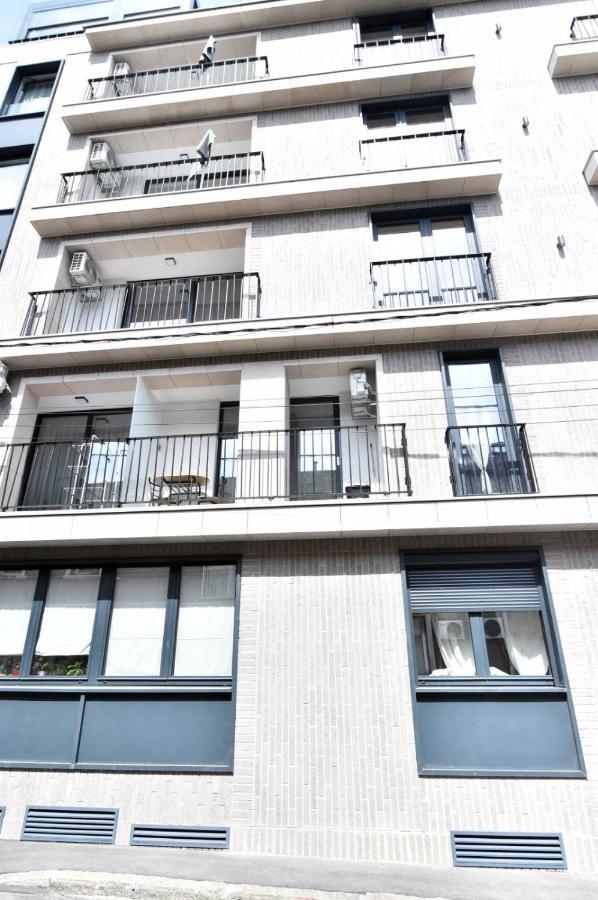 Tayson Square Dorcol New Location Free Garage Apartament Belgrad